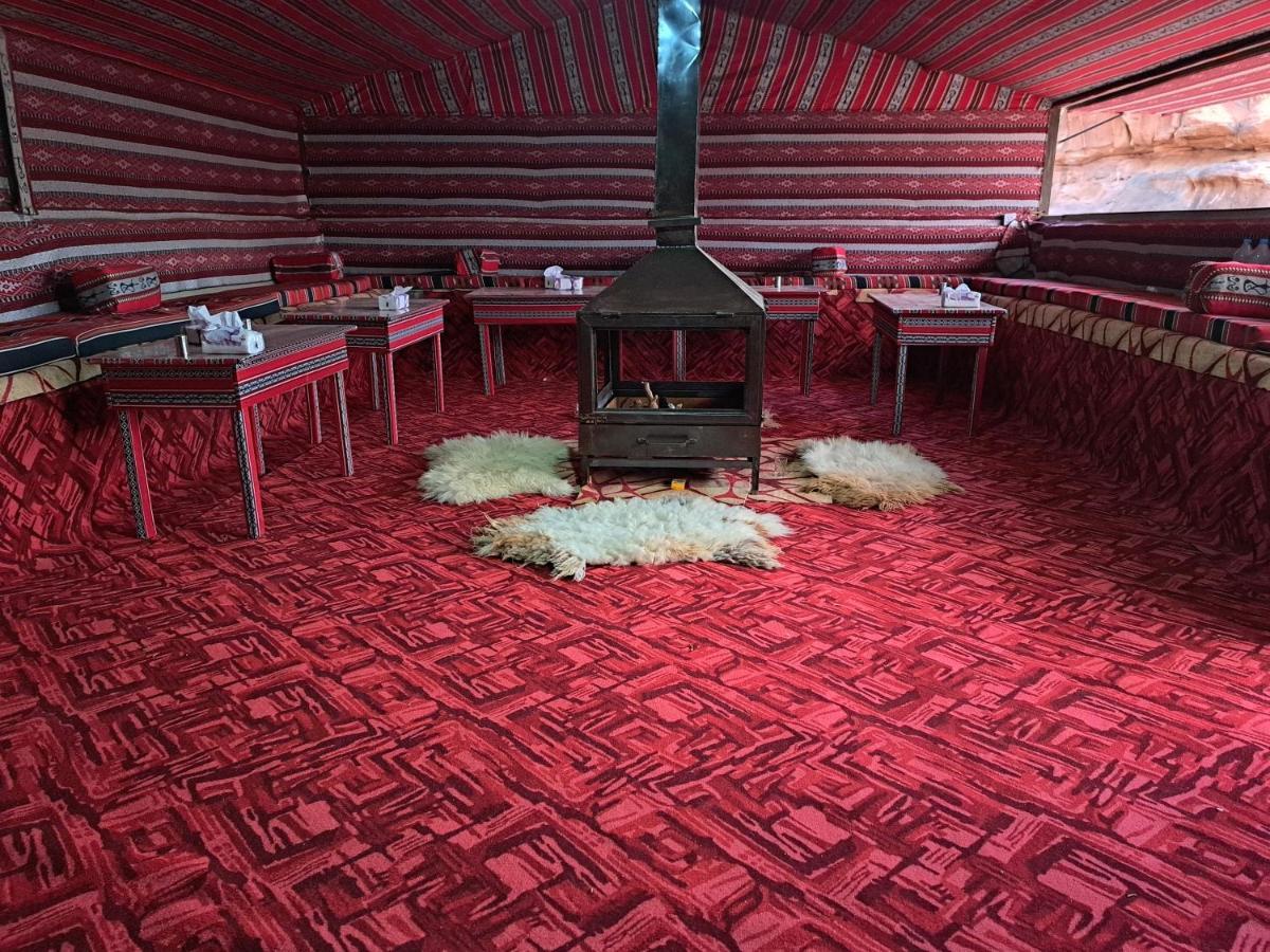 Отель Wadi Rum Desert Heart Camp Экстерьер фото