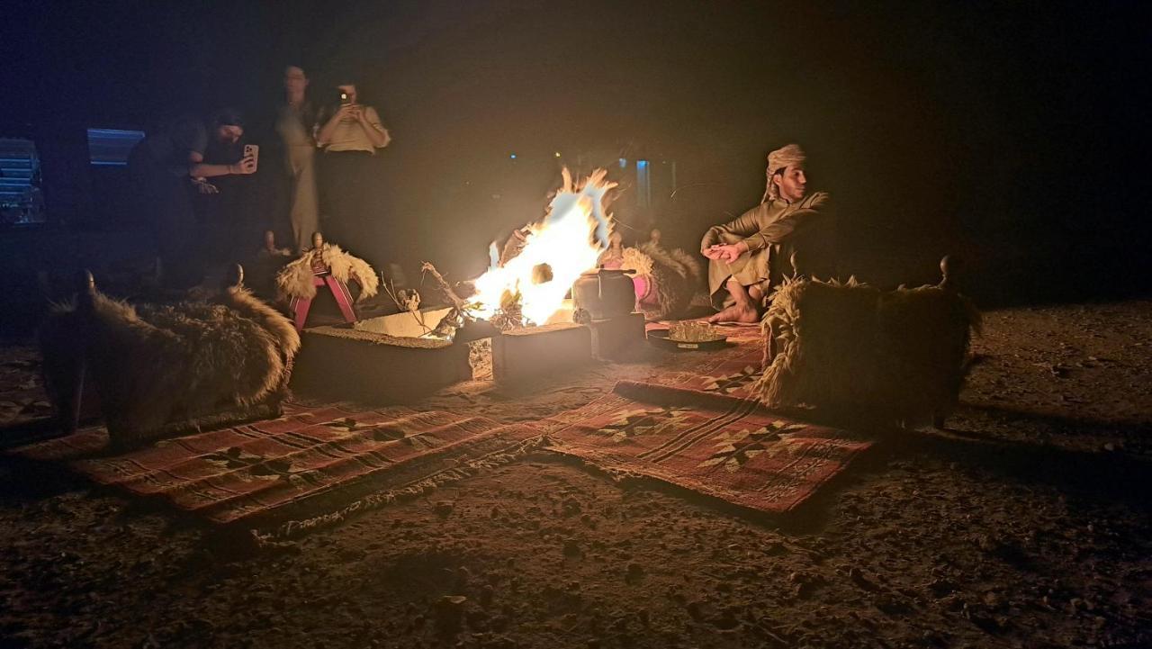 Отель Wadi Rum Desert Heart Camp Экстерьер фото